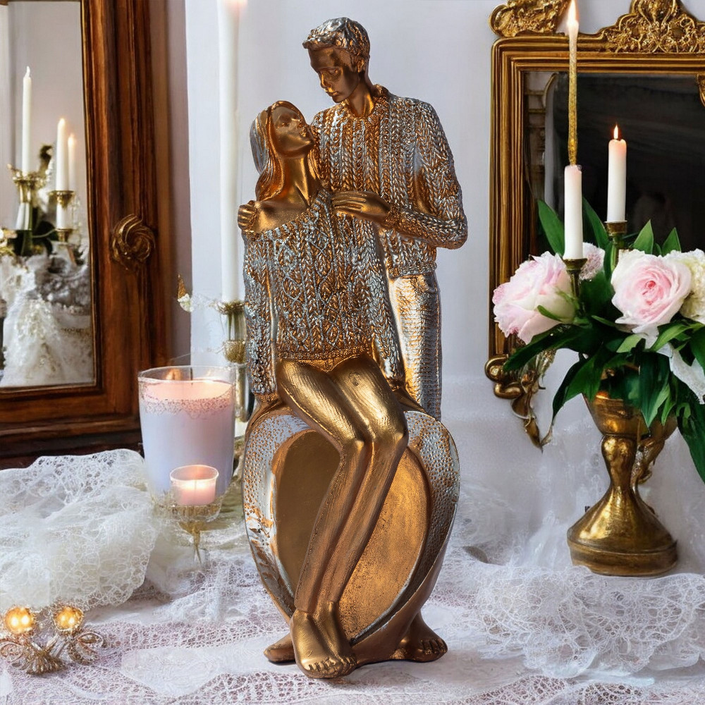 ONECLICKSTOREAK Elegant Gold Couple Figurine — Romantic Poly-Resin Sculpture for Home Décor, Anniversary, and Valentine's Day Gift — Intricately Designed Love Statue (Gold)